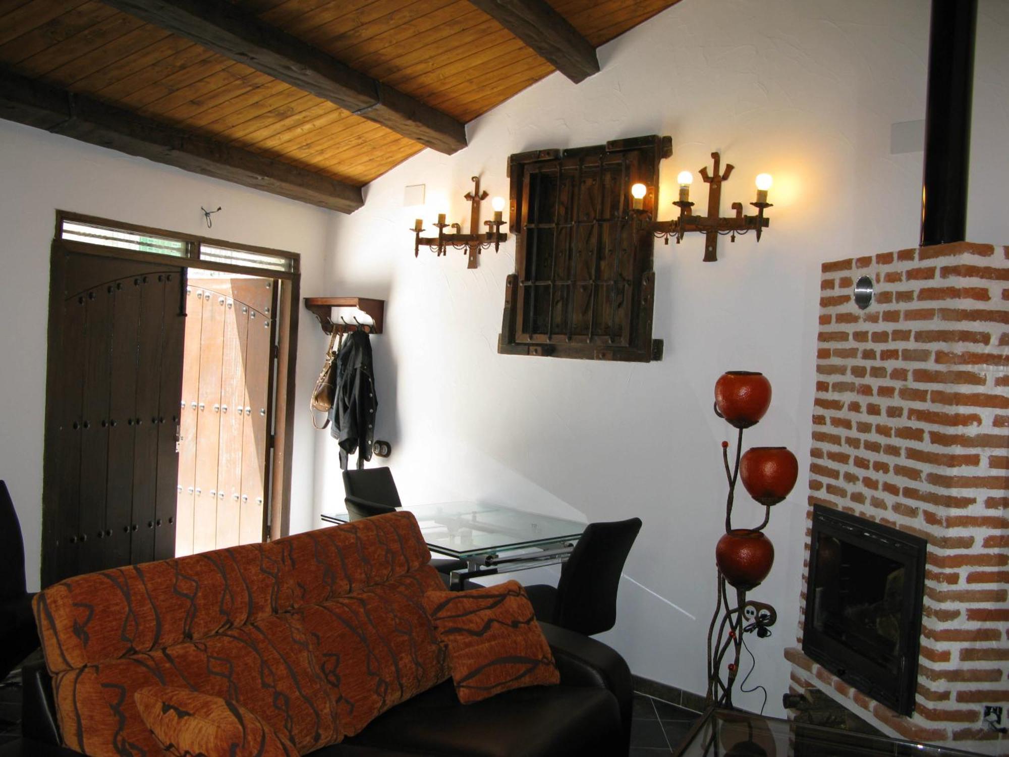 Casa De Cucu Navaluenga Holiday home *